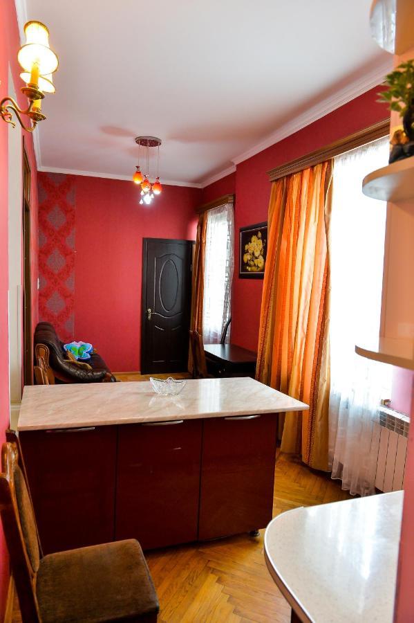 Ok. Bed and Breakfast Κουτάισι Εξωτερικό φωτογραφία